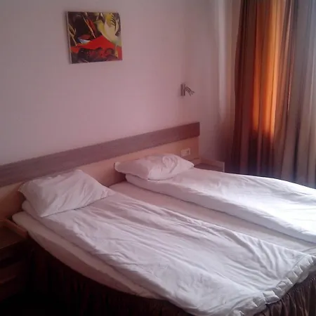 In Eagle's Nest 반스코