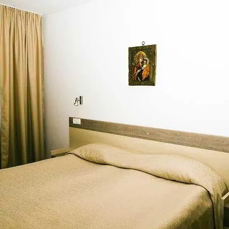 In Eagle's Nest Apartman *