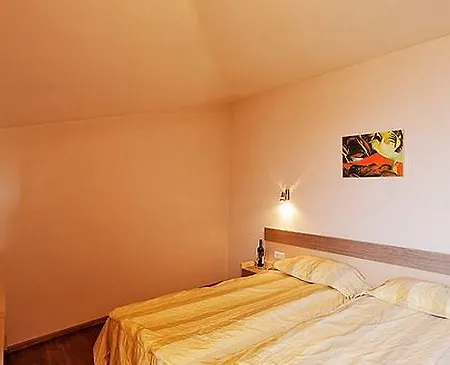 Apartman In Eagle's Nest